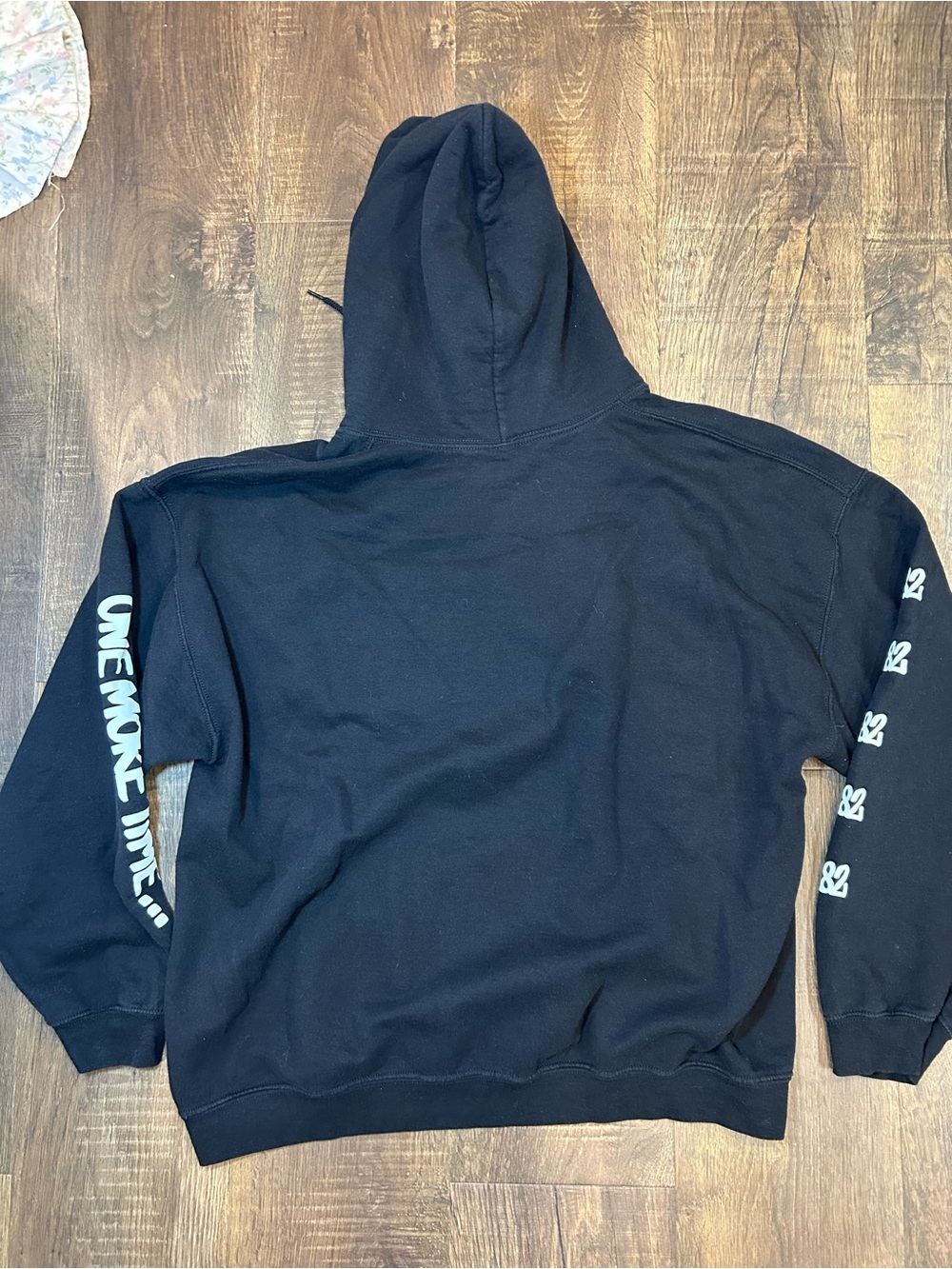 Black Blink-182 Graphic Hoodie with Sleeve Prints - Picture 5 of 6